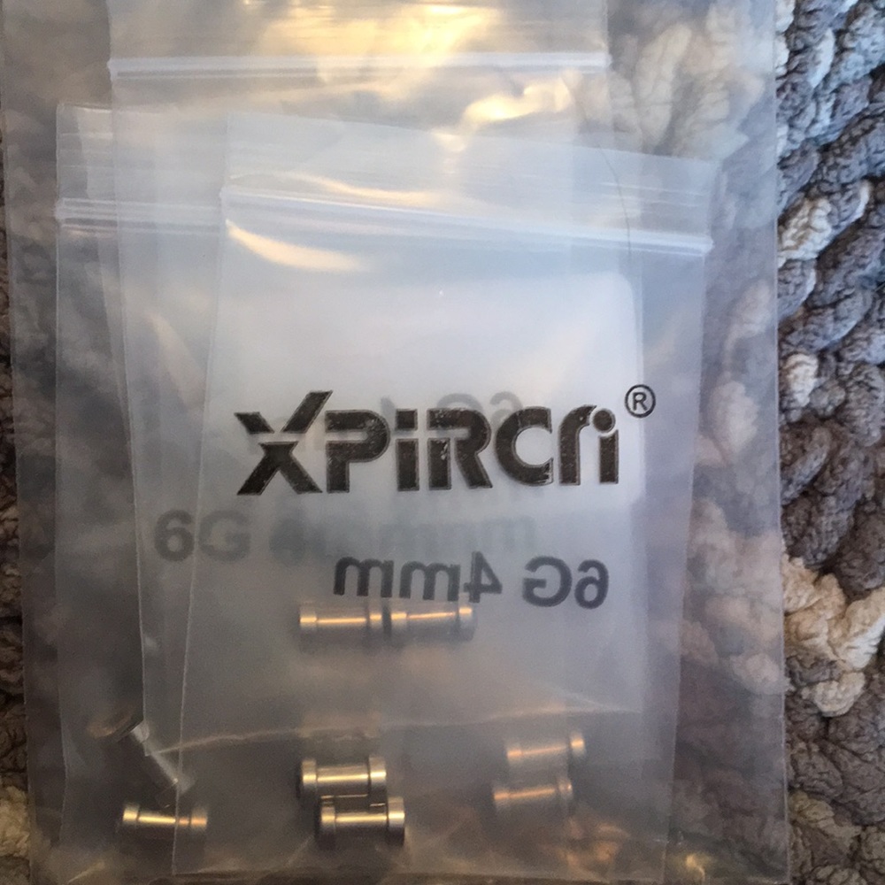 6g plugs